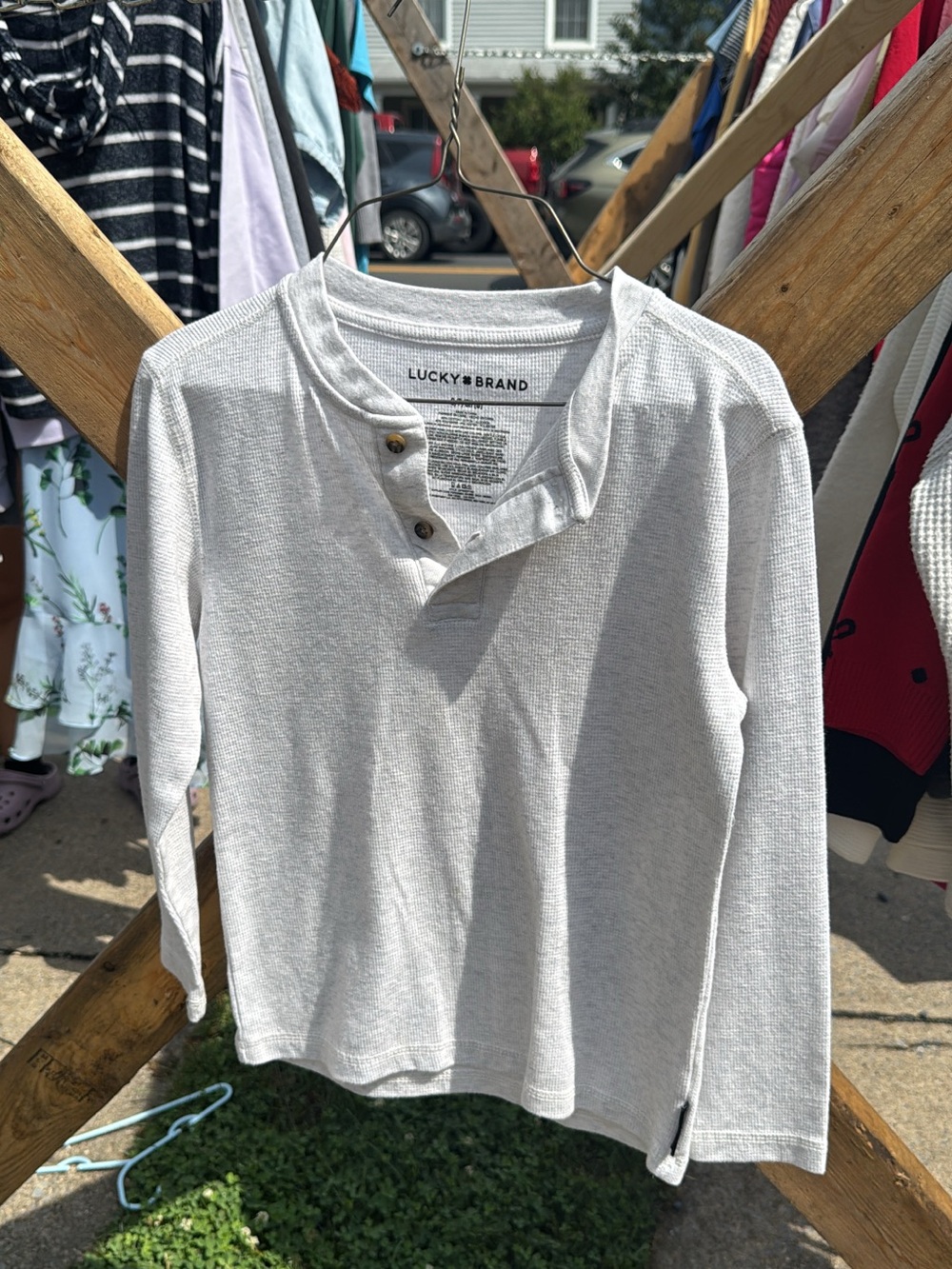 Lucky Brand Light Gray Long-Sleeve Henley Tee